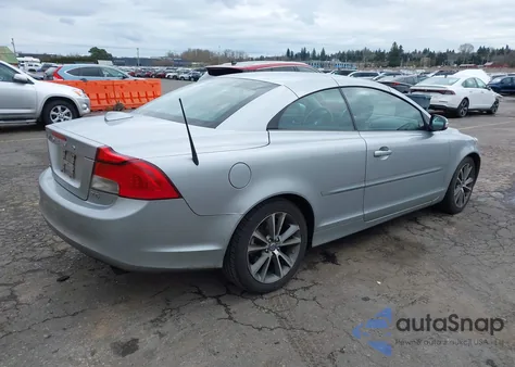 2011 Volvo C70 T5 z USA, uszkodzony, nr VIN YV1672MC1BJ118586